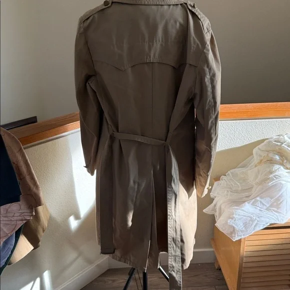 Vintage Sears Men's Tan Double-Breasted Trench Coat - Picture 7 of 12